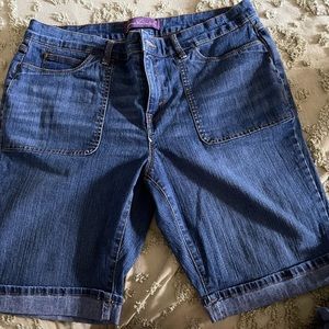 GLORIA VANDERBILT Women's Blue Jean Bermuda Denim Shorts Plus 14P